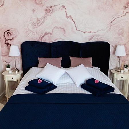 Apartament Bella Rosa z podziemnym parkingiem Kielce Bagian luar foto